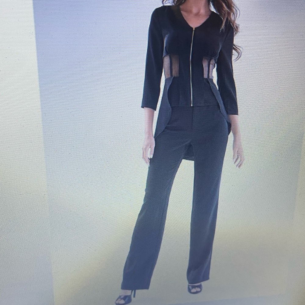 Peekaboo cape pants set size 8 black